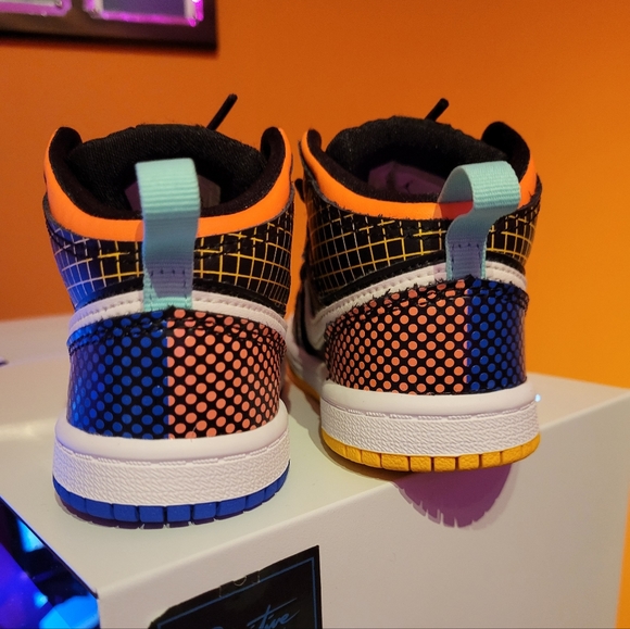 Nike Air Jordan 1 Mid MMD Multi-Color Grid KIDS - Picture 10 of 11
